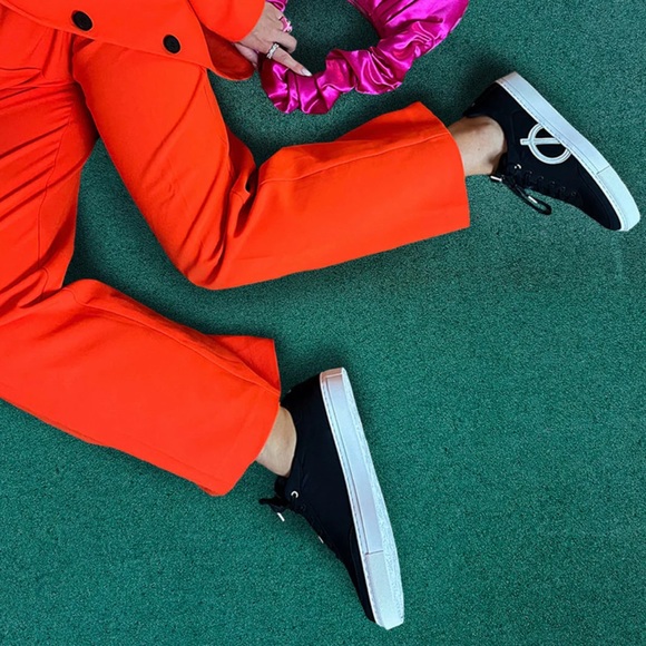 LØCI Classic Sneaker - Black/White/White - Picture 7 of 8